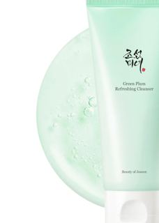 Green Plum Refreshing Cleanser for Gentle Daily Wash